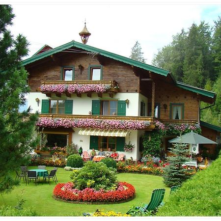 Landhaus Teufl Bed & Breakfast Faistenau Luaran gambar