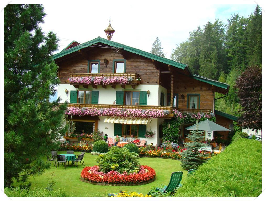 Landhaus Teufl Bed & Breakfast Faistenau Luaran gambar