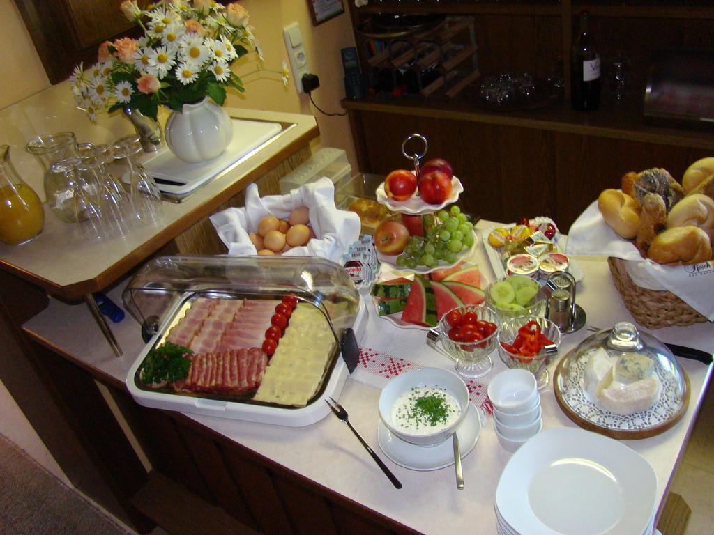 Landhaus Teufl Bed & Breakfast Faistenau Luaran gambar